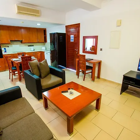 Aparthotel Paradise Kings Club 4*