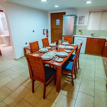 Paradise Kings Club Klorakas