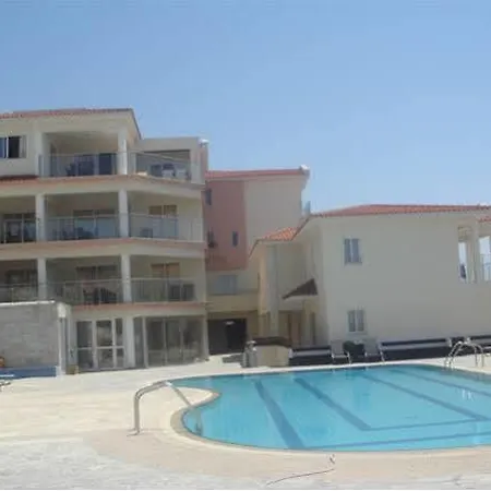 Paradise Kings Club Klorakas