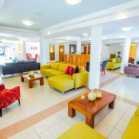 アパートホテル Paradise Kings Club