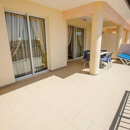 Paradise Kings Club Klorakas