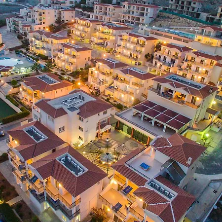 Paradise Kings Club Hotel de apartamente Klorakas