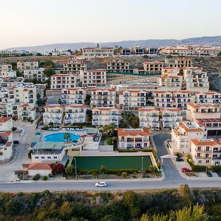 Paradise Kings Club شقة فندقية Klorakas