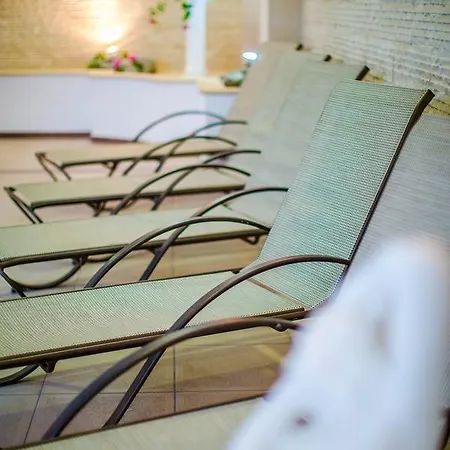 Paradise Kings Club Klorakas