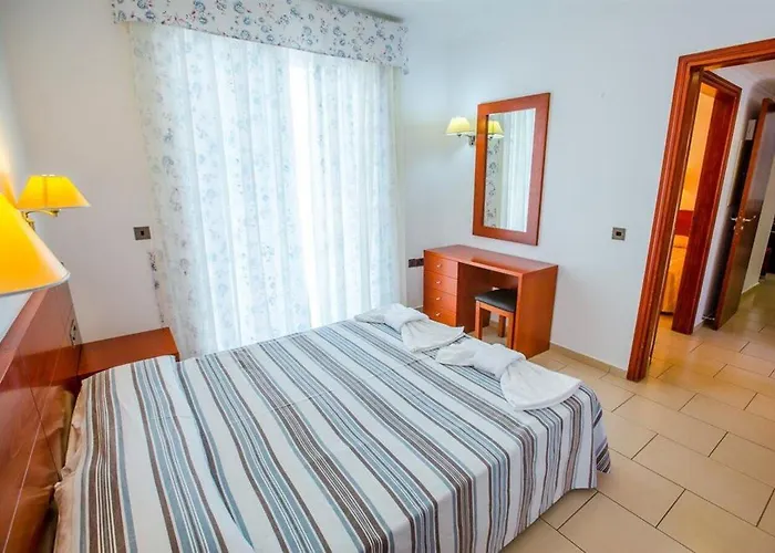 Paradise Kings Club Aparthotel 3*