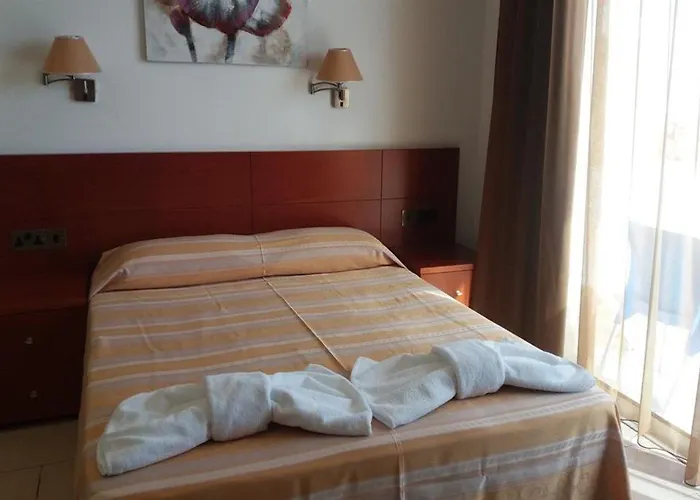 Aparthotel Paradise Kings Club 3*