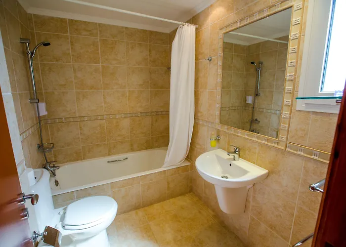 Paradise Kings Club Klorakas