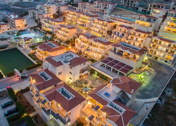 Paradise Kings Club Aparthotel Klorakas