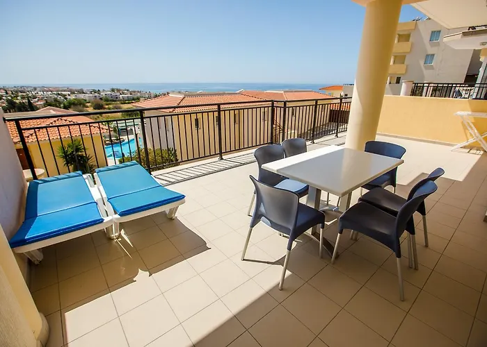 Paradise Kings Club Klorakas