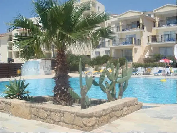 Paradise Kings Club 3*